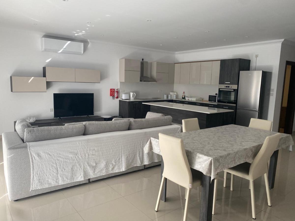 Apartament New 3 Bedroom Close To Airport Zurrieq